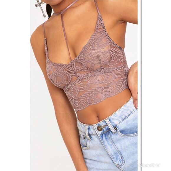 2/$30 Prettylittlething Indya Truffle Sheer Lace Choker Strap Crop Top Size US 0 - Picture 1 of 14